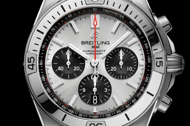 クロノマット B01 42