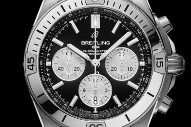 クロノマット B01 42 ジャパン エディション