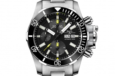 サブマリン ウォーフェア セラミック クロノグラフ