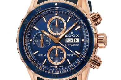 CHRONOGRAPH AUTOMATIC