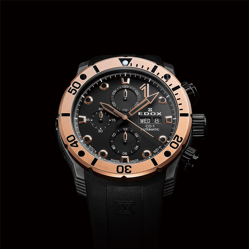 CARBON CHRONOGRAPH AUTOMATIC